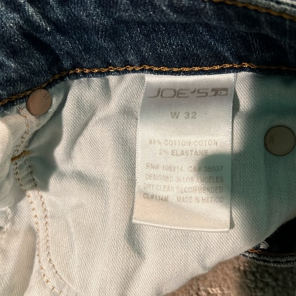 Joe's Jeans Women's Button Up
Pencil Skirt in Jesenia - Picture 4 of 4